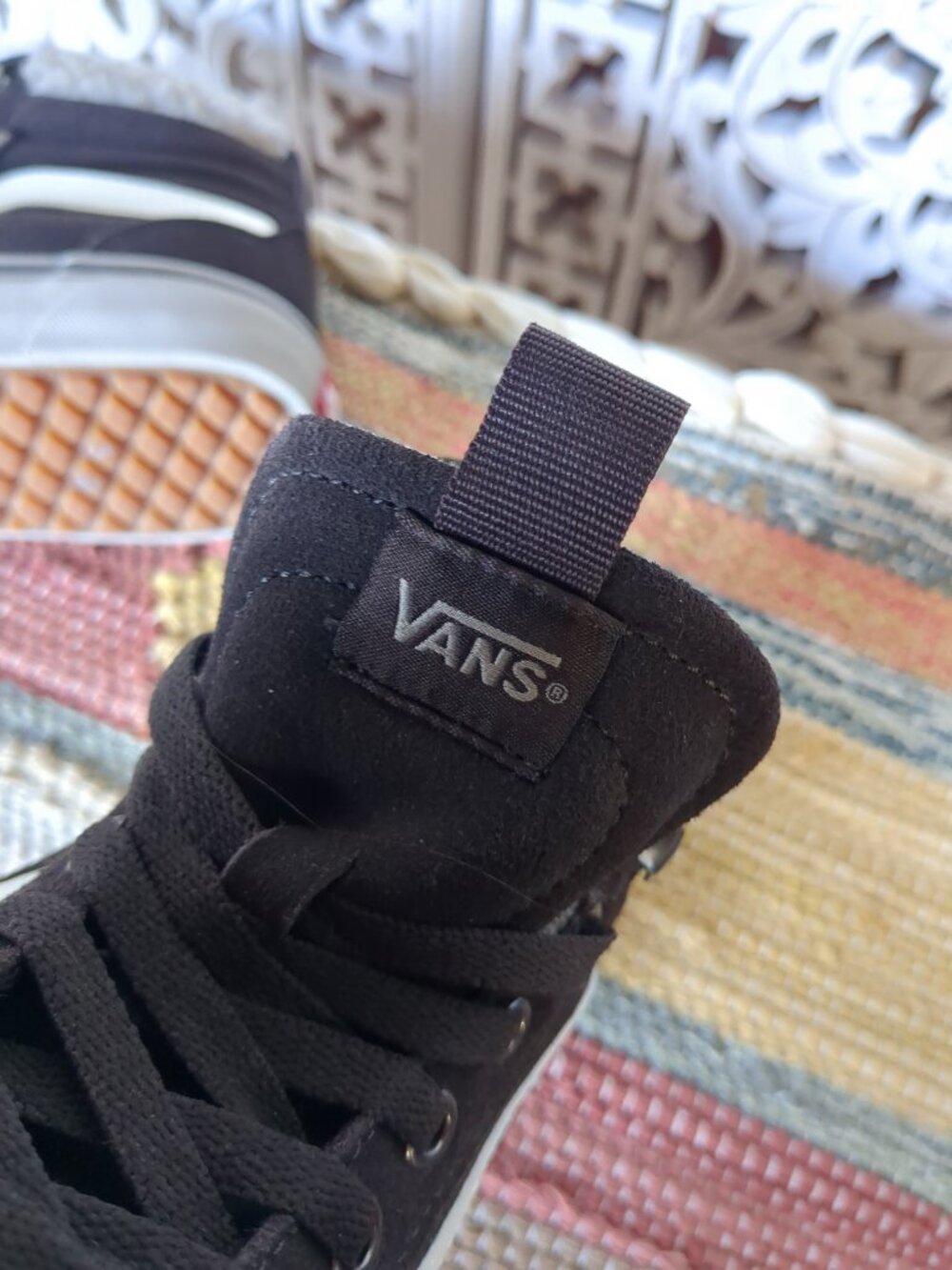 Size 10 👟👟👟 Women Vans Chocolate Suede High Top - Picture 11 of 16